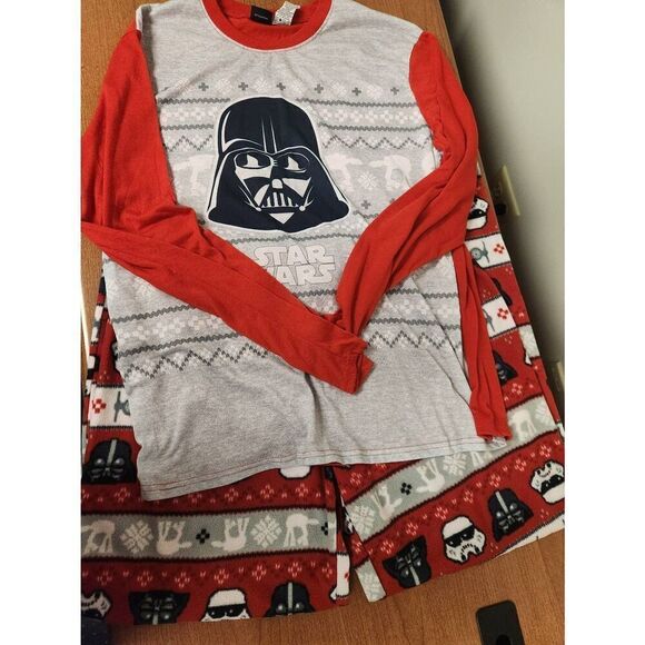 Star Wars-Darth Vader LARGE Red and Black Polyester Pajama Set - Picture 2 of 8